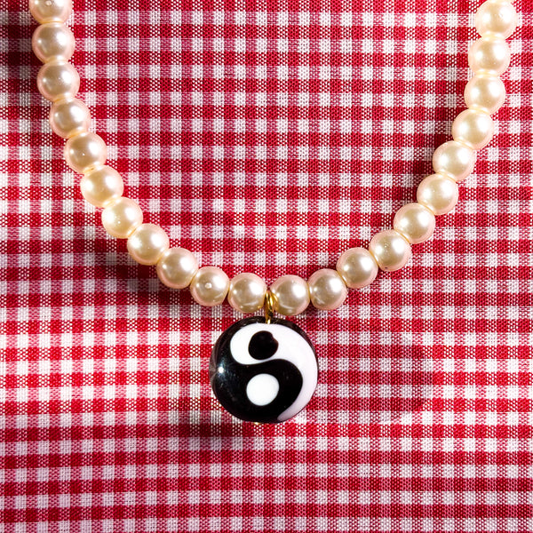 Collar Perlas Ying Yang